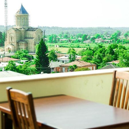 Hotel Grand Zugdidi Kültér fotó